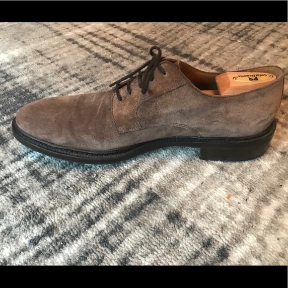 Barney’s Lug-Soled Suede Oxford - 12 - Picture 5 of 8